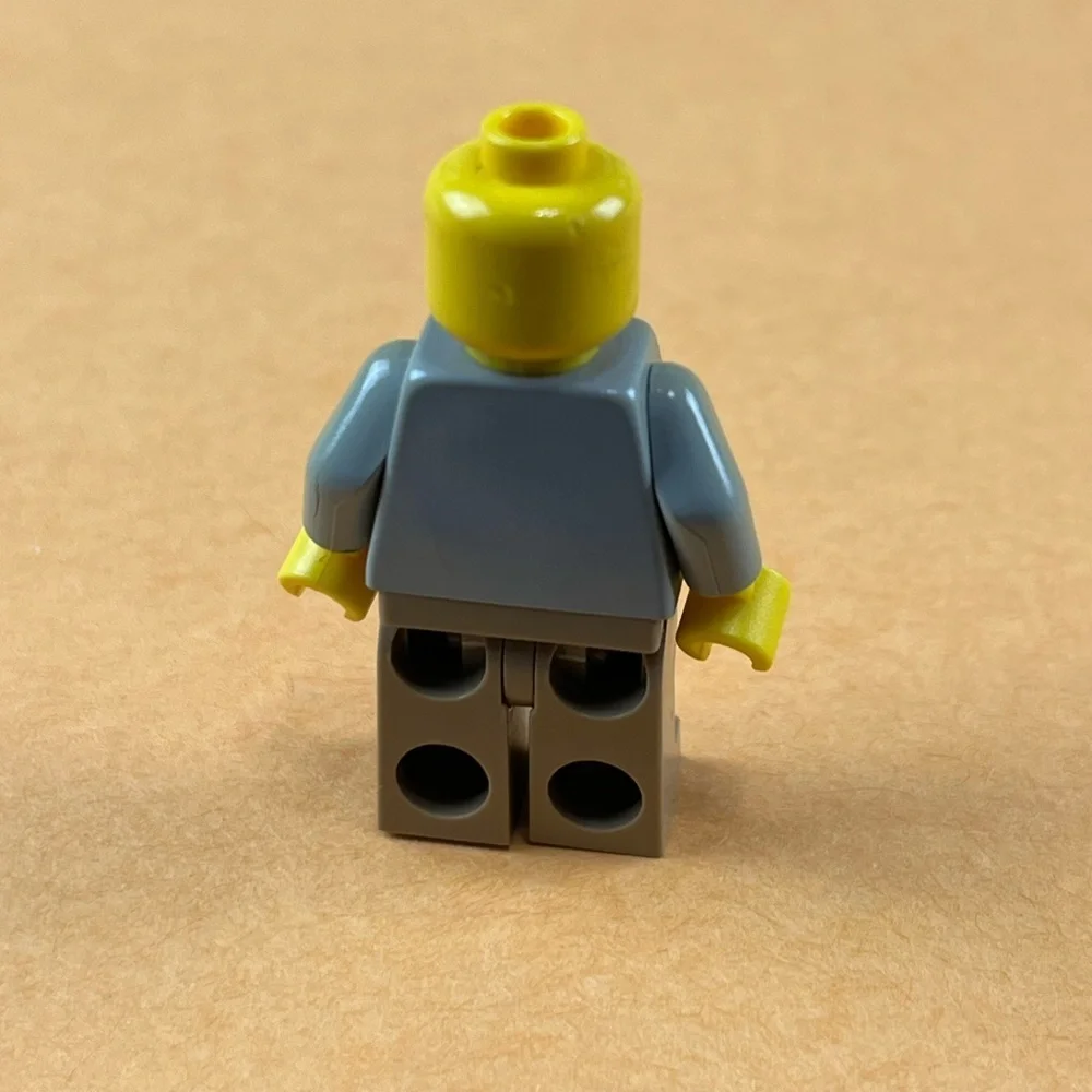 LEGO Minifigure Harry Potter HP036 Missing Cape/Hair FLAW 2